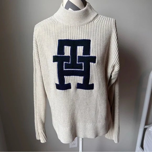 Tommy Hilfiger Monogram Applique Mock Neck Sweater Large Varsity Chunky Knit - Picture 2 of 8